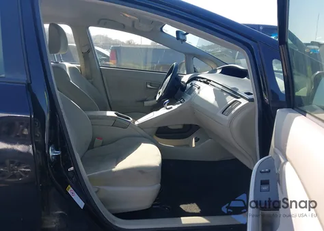 2014 Toyota Prius Two from USA, damaged, VIN JTDKN3DU0E0369618